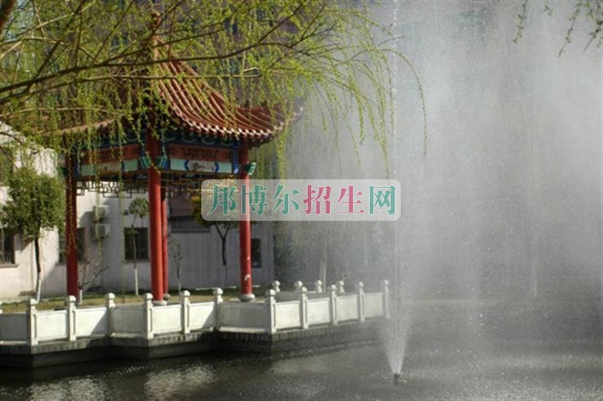 中原工學院信息商務學院招生辦聯(lián)系電話