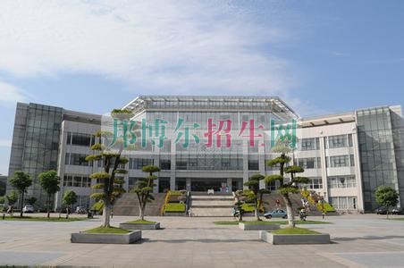 中南財經政法大學招生辦聯(lián)系電話