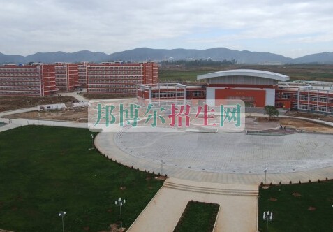 曲靖醫(yī)學(xué)高等?？茖W(xué)校