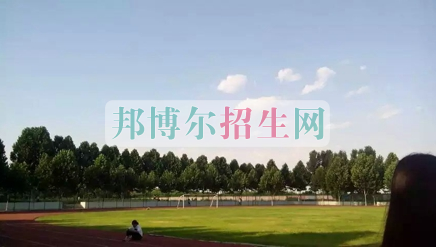 鄭州信息工程職業(yè)學(xué)院招生辦聯(lián)系電話(huà)