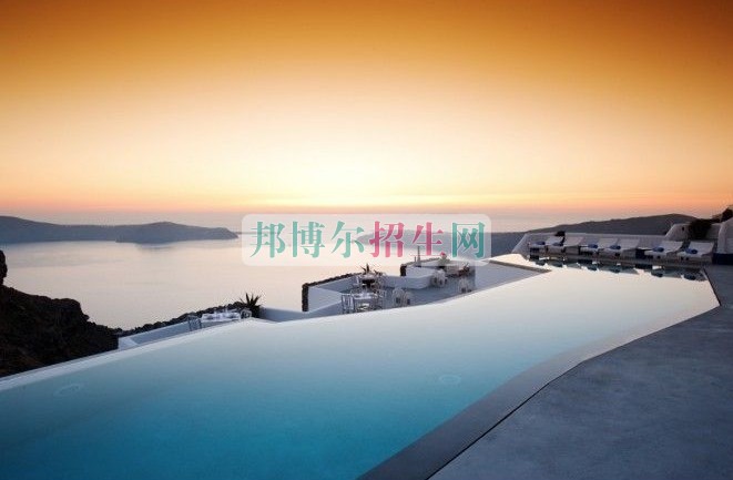 哪所環(huán)境藝術(shù)設(shè)計專業(yè)學校好