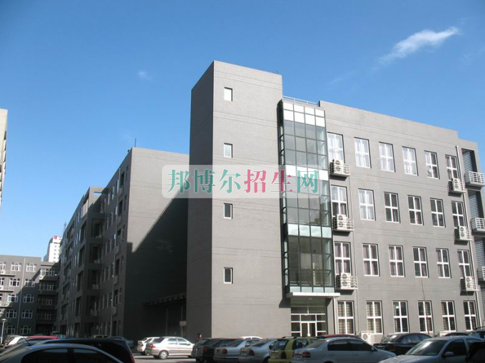 女生學移動通信技術(shù)有前途嗎