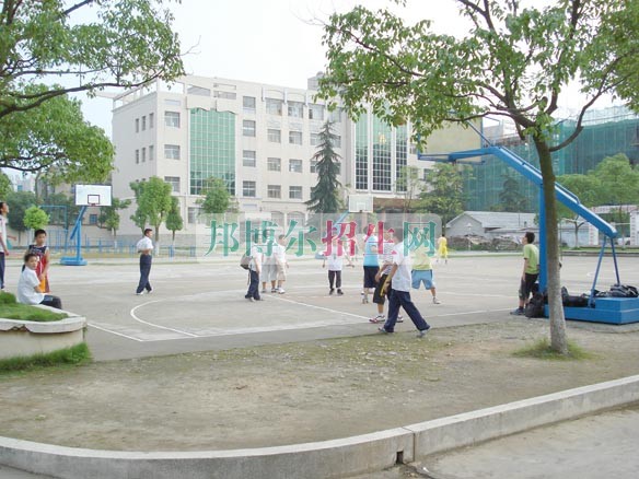 哪個職業(yè)學校比較好就業(yè)