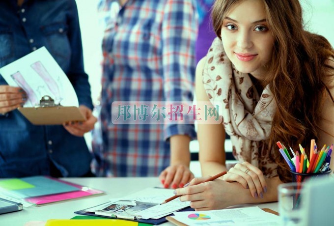 女生上職業(yè)學校有哪些技術