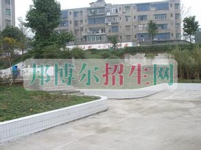 成都哪家計算機應(yīng)用技術(shù)學(xué)校好
