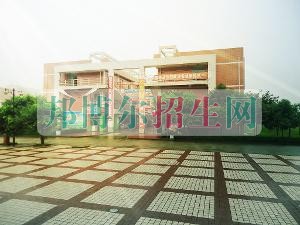 成都計算機(jī)應(yīng)用技術(shù)學(xué)校哪個好