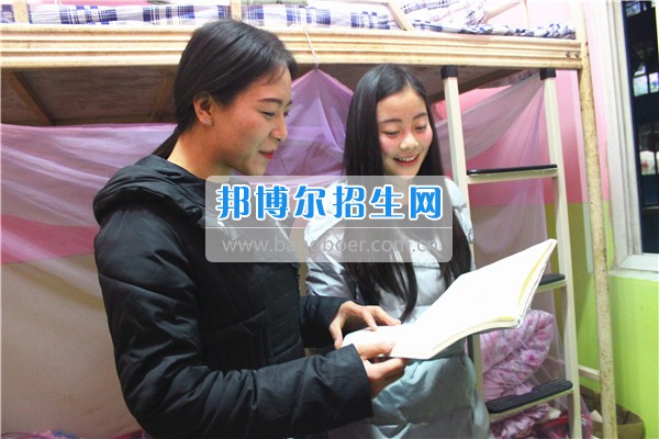 成都希望幼師學(xué)校是責(zé)任？更是一種愛！