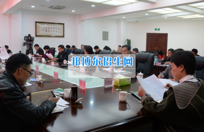 市委常委、宣傳部長潘梅到川南幼兒師范高等?？茖W(xué)校調(diào)研思想政治工作