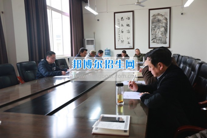 川北幼兒師范高等?？茖W(xué)校召開2017年度校內(nèi)項目經(jīng)費預(yù)算布置會
