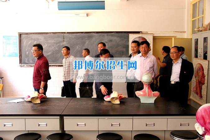 楚雄州2017年高校安全穩(wěn)定工作聯(lián)席會在楚雄醫(yī)藥高等專科學校召開