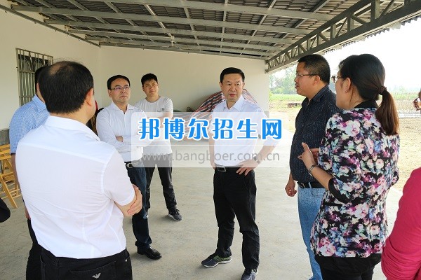2017年成都農業(yè)科技職業(yè)學院召開“校地合作、共建園區(qū)”專題會