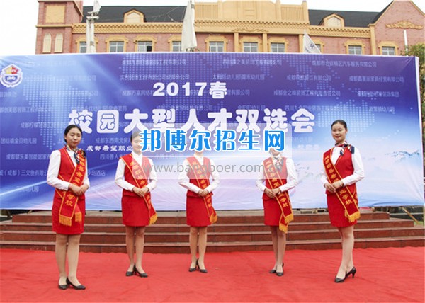 不上高中初中也能上大學(xué)