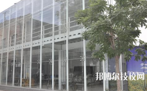 蘭州鐵路技師學(xué)院2020年學(xué)費、收費多少