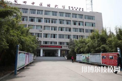 成都成醫(yī)一附院護(hù)士學(xué)校2020年招生辦聯(lián)系電話(huà)