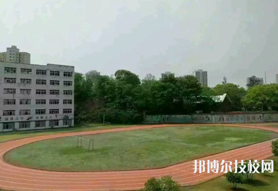 贛州應(yīng)用技術(shù)職業(yè)學(xué)校2020年報(bào)名條件、招生要求、招生對象