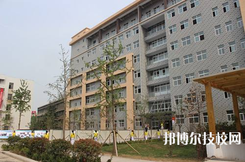 橫山縣職業(yè)技術教育中心2020年招生辦聯(lián)系電話