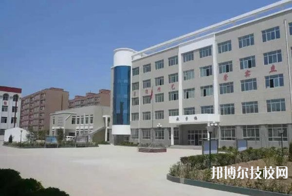 長(zhǎng)武職業(yè)教育中心2020年報(bào)名條件、招生要求、招生對(duì)象