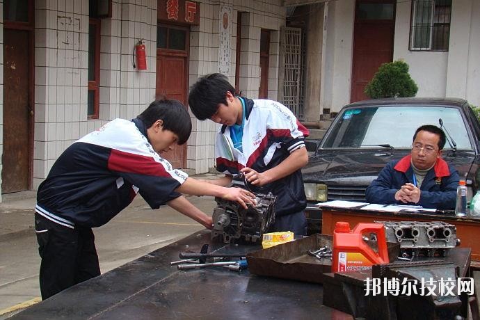 石阡中等職業(yè)學(xué)校怎么樣、好不好
