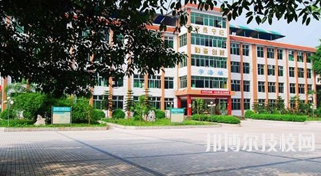 四川長(zhǎng)寧縣職業(yè)技術(shù)學(xué)校2020年報(bào)名條件、招生要求、招生對(duì)象