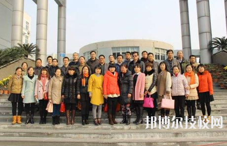 萍鄉(xiāng)湘東職業(yè)中等專業(yè)學校2020年報名條件、招生要求、招生對象 