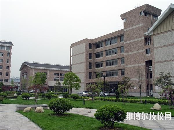 浙江藝術(shù)職業(yè)學(xué)院怎么樣、好不好