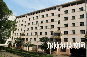江西輕工業(yè)高級技工學校怎么樣、好不好
