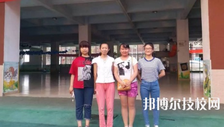 靖遠(yuǎn)職業(yè)中等專業(yè)學(xué)校2020年學(xué)費(fèi)、收費(fèi)多少