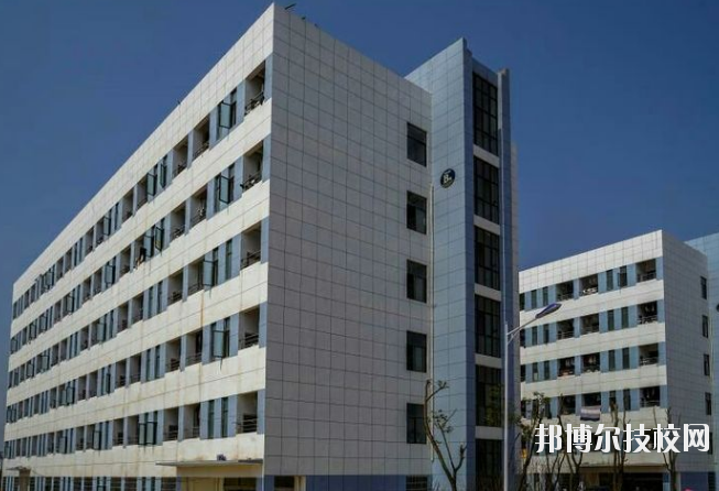 鄱陽衛(wèi)生學校2020年報名條件、招生要求、招生對象 