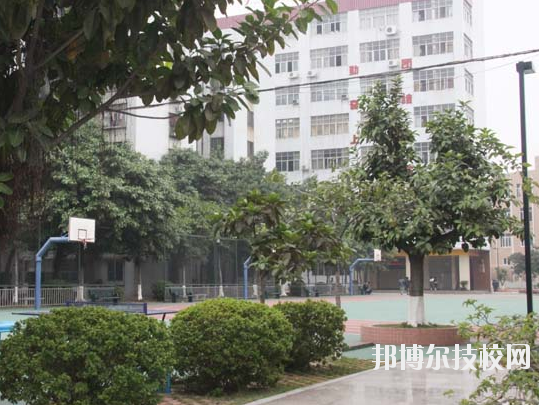 重慶冶金高級技工學校網站網址 