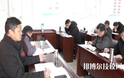 臨安市中等職業(yè)技術(shù)學(xué)校2020年報名條件、招生要求、招生對象