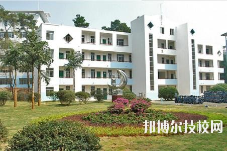 江西于都職業(yè)中等專(zhuān)業(yè)學(xué)校怎么樣、好不好