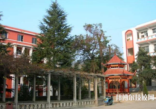 畢節(jié)財貿(mào)學校怎么樣、好不好