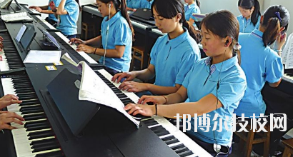金昌職業(yè)技術(shù)學(xué)校2020年報(bào)名條件、招生要求、招生對象