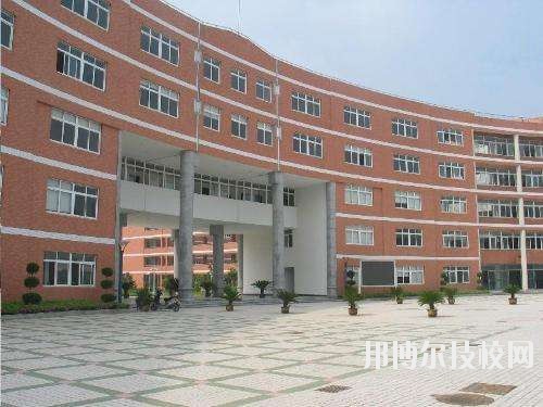 贛州第一職業(yè)技術(shù)學(xué)校2020年報(bào)名條件、招生要求、招生對(duì)象