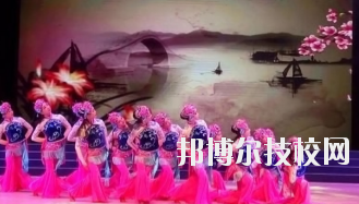 華亭職業(yè)教育中心2020年報(bào)名條件、招生要求、招生對(duì)象