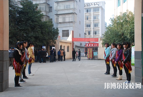 江西電子工業(yè)中等專(zhuān)業(yè)學(xué)校2020年報(bào)名條件、招生要求、招生對(duì)象