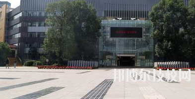 武威西牛職業(yè)技術(shù)學(xué)校2020年報名條件、招生要求、招生對象
