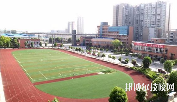 重慶潼南闇公職業(yè)高級(jí)中學(xué)2020年報(bào)名條件、招生要求、招生對(duì)象
