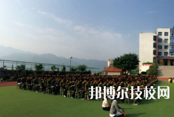 重慶行知高級技工學(xué)校2020年報名條件、招生要求、招生對象