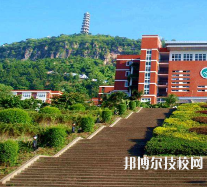 重慶南桐礦業(yè)有限責(zé)任公司技工學(xué)校2020年報(bào)名條件、招生要求、招生對象