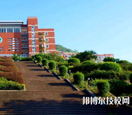 重慶南桐礦業(yè)有限責(zé)任公司技工學(xué)校2020年招生辦聯(lián)系電話(huà)
