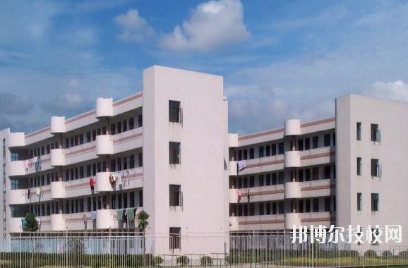 海鹽縣商貿(mào)學校網(wǎng)址網(wǎng)站
