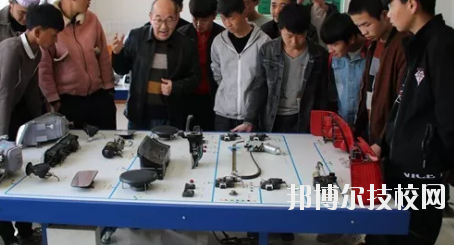 永靖縣職業(yè)技術(shù)學(xué)校2020年學(xué)費(fèi)、收費(fèi)多少