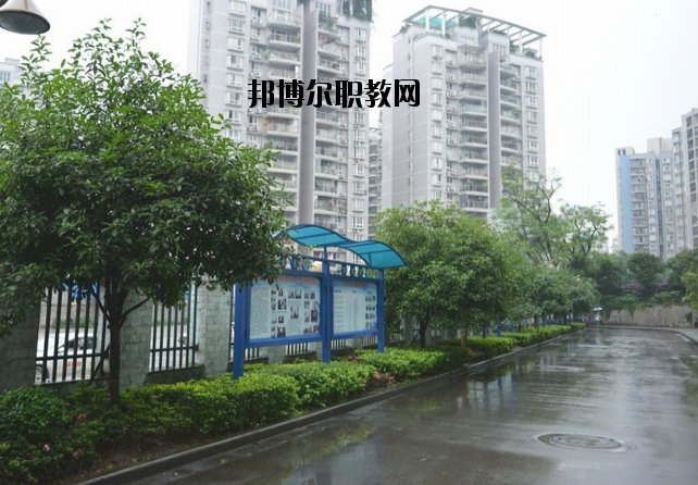 重慶五里店職業(yè)中學(xué)2020年報(bào)名條件、招生要求、招生對象