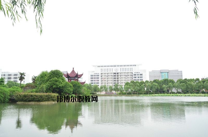 仙桃理工中等專(zhuān)業(yè)學(xué)校怎么樣、好不好