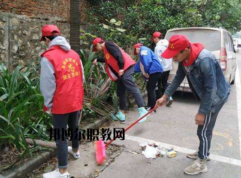 蓮花職業(yè)技術(shù)學(xué)校怎么樣、好不好
