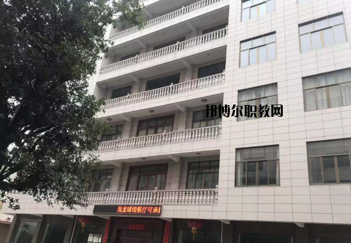  廣豐區(qū)信息技術(shù)學(xué)校2020年報(bào)名條件、招生要求、招生對(duì)象