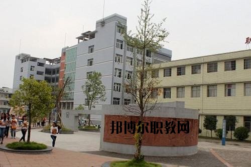 南充中等專(zhuān)業(yè)學(xué)校2020年有哪些專(zhuān)業(yè)