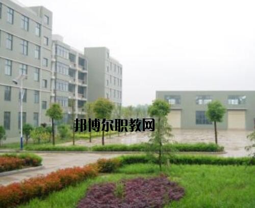 羅山中等職業(yè)學(xué)校2021年報(bào)名條件、招生對(duì)象