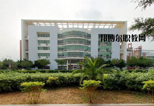 余姚姚江旅游學校怎么樣，好不好